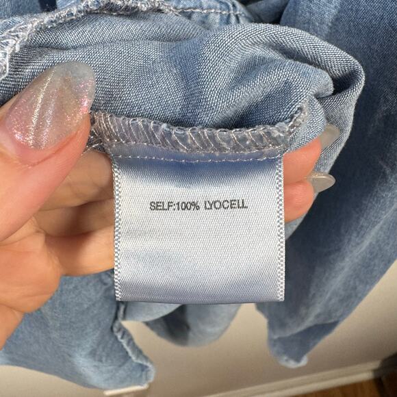 JANE & DELANCEY Top Women's L Blue Soft Lyocell Denim Button Down Minimal Modest - Picture 5 of 7